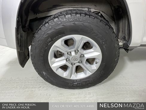 Used 2021 Toyota 4Runner SR5 image 10