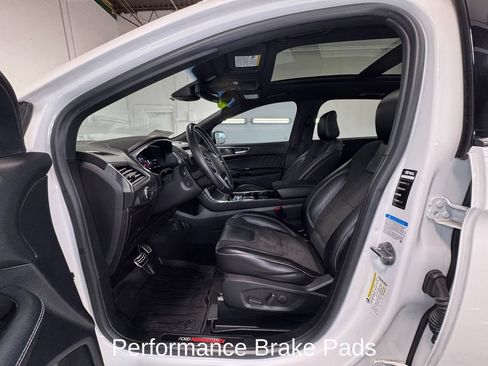 Used 2020 Ford Edge ST w/ Equipment Group 401A AWD/4WD image 12