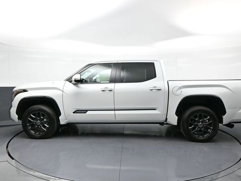 New 2024 Toyota Tundra Platinum image 9