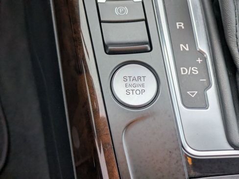 Used 2015 Audi A4 Premium Plus w/ Premium Plus Package image 19