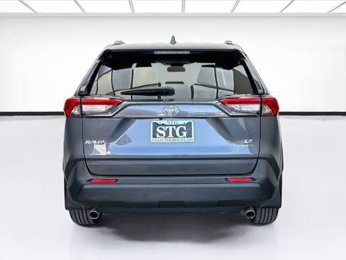 Used 2025 Toyota RAV4 LE AWD/4WD image 5