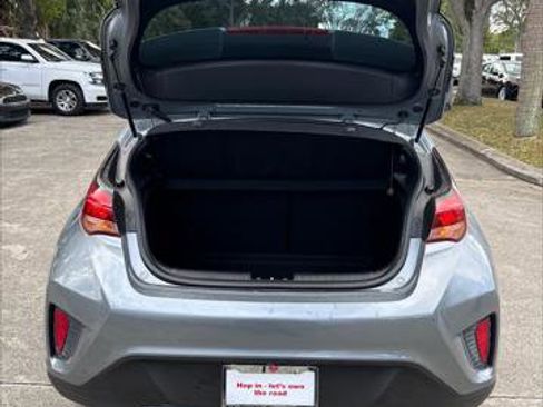 Used 2019 Hyundai Veloster 2.0 image 26