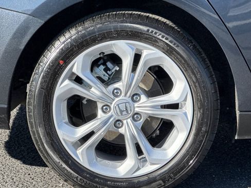 Used 2025 Honda Accord LX image 11