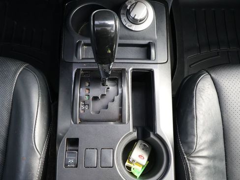 Used 2019 Toyota 4Runner Limited image 19