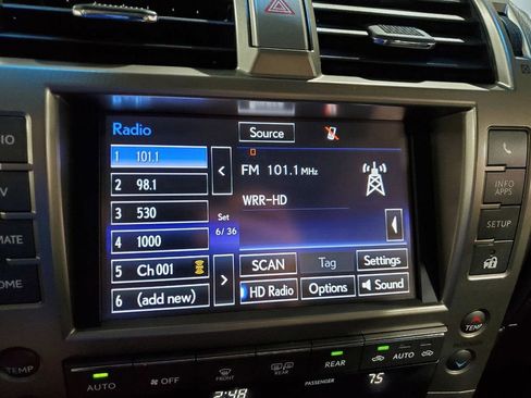 Used 2014 Lexus GX 460 image 37