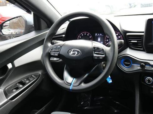 Used 2020 Hyundai Veloster 2.0 FWD image 20