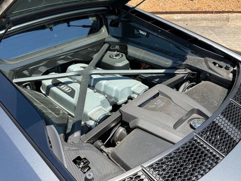 Used 2017 Audi R8 V10 plus AWD/4WD image 30