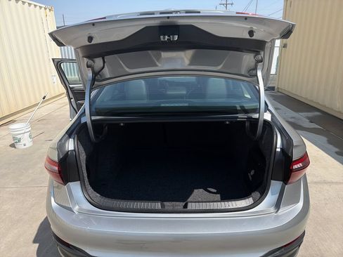 Used 2023 Volkswagen Jetta SE FWD image 21