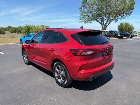Used 2024 Ford Escape ST-Line w/ Tech Pack #1 image 8