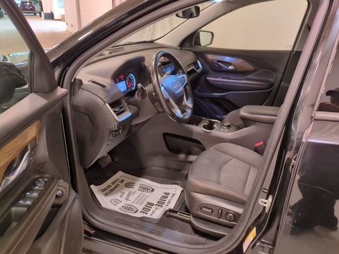Used 2019 GMC Terrain SLE w/ Driver Convenience Package image 18