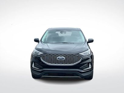 Used 2023 Ford Edge SEL w/ Convenience Package