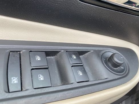 Used 2017 Buick Encore Essence FWD image 16