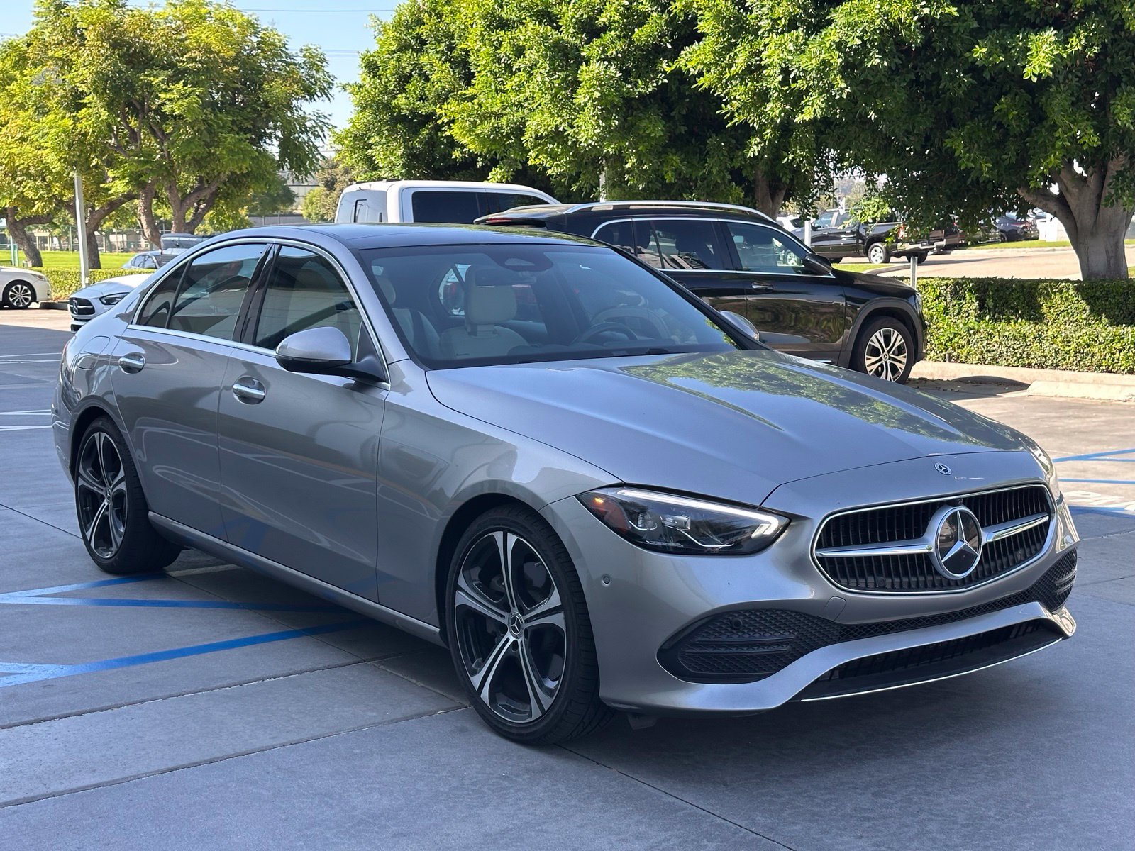 Used 2024 Mercedes-Benz C 300 Sedan w/ Exclusive Trim Package image 10