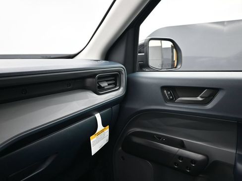 New 2026 Ford Maverick Lariat w/ Black Appearance Package AWD/4WD image 11