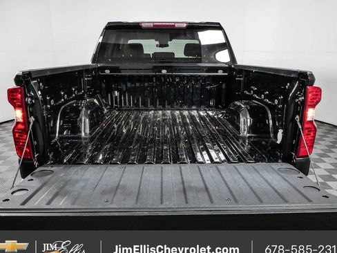 Certified 2022 Chevrolet Silverado 1500 LT AWD/4WD image 28