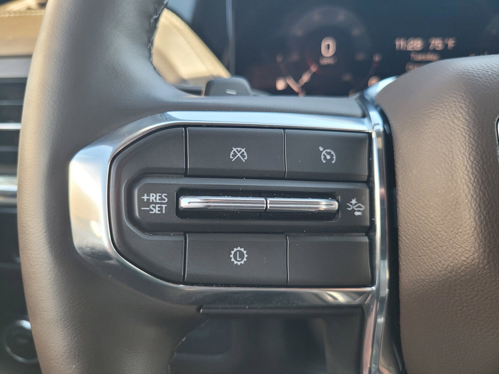 Used 2026 GMC Yukon Elevation RWD image 25