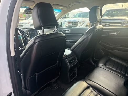 Used 2024 Ford Edge SEL image 26