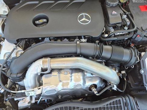 New 2026 Mercedes-Benz GLA 250 image 15