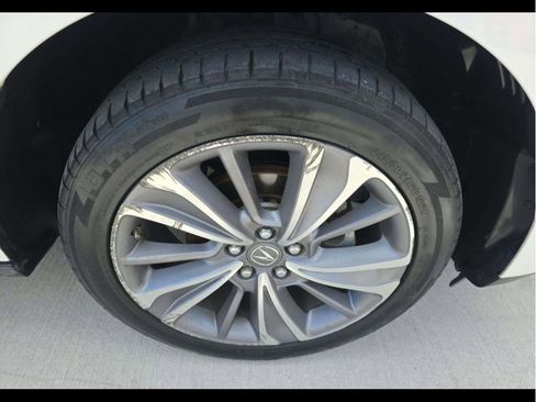 Used 2017 Acura MDX FWD w/ Technology Package image 16