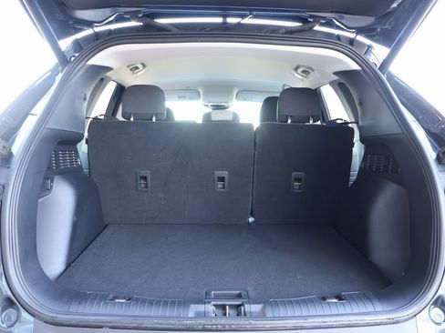 Used 2022 Ford Escape SE w/ SE Sport Appearance Package image 15