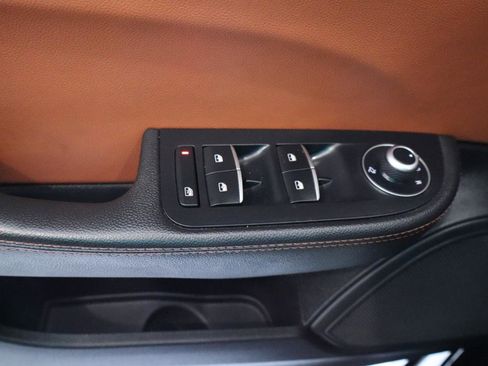 Used 2017 Alfa Romeo Giulia image 29