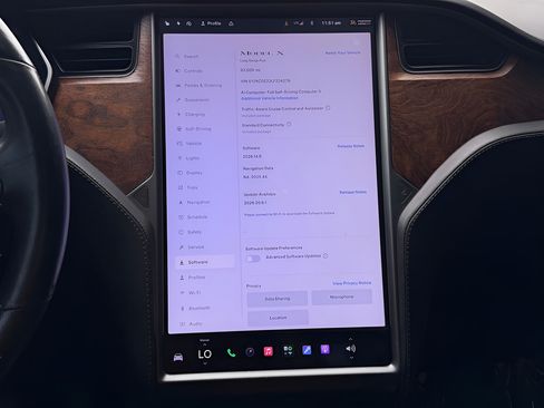 Used 2020 Tesla Model X Long Range AWD/4WD image 49