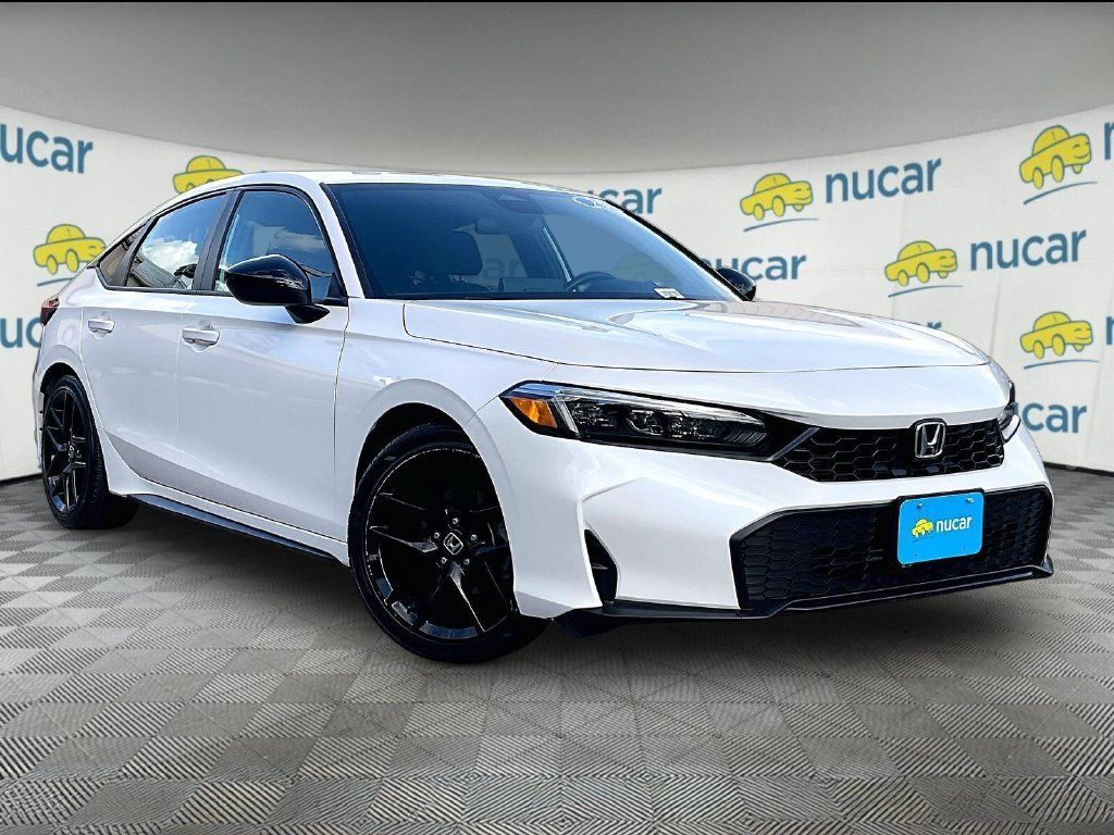 Used 2025 Honda Civic Sport image 1