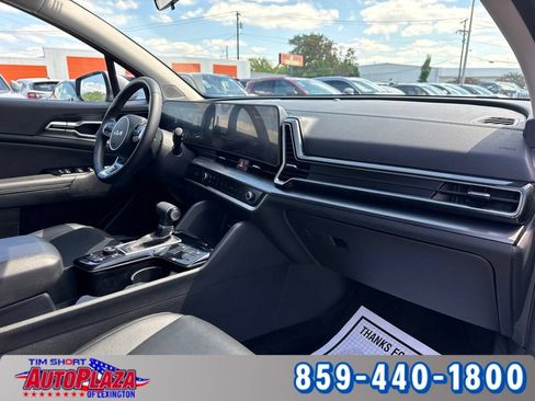 Used 2025 Kia Sportage EX w/ Premium Package FWD image 44