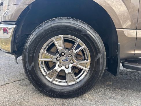 Used 2016 Ford F150 XLT w/ Equipment Group 302A Luxury image 32