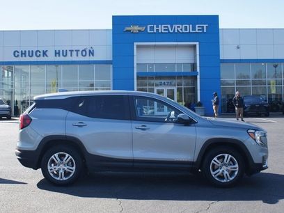 Used 2024 GMC Terrain SLE