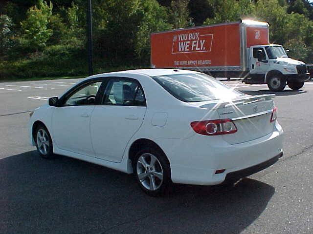 Used 2012 Toyota Corolla S FWD image 10