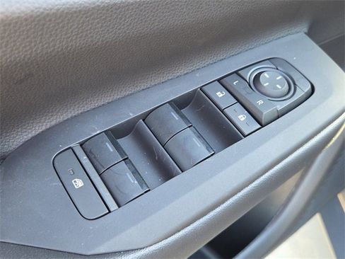 New 2026 Toyota Prius Plug-In Hybrid image 18