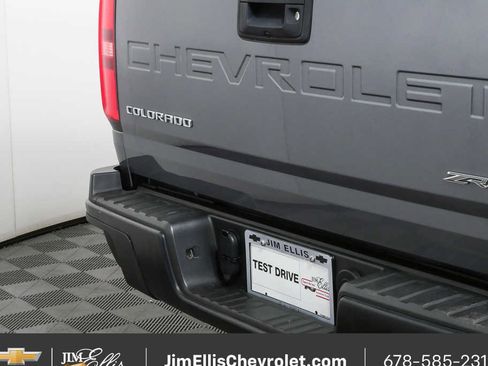 Used 2021 Chevrolet Colorado ZR2 image 32