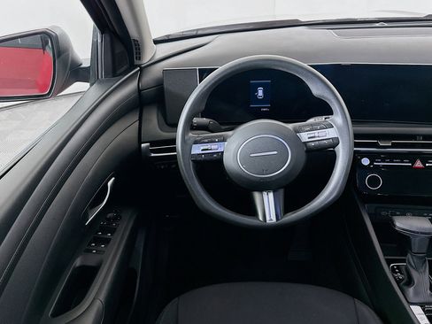 Used 2025 Hyundai Tucson SEL image 18