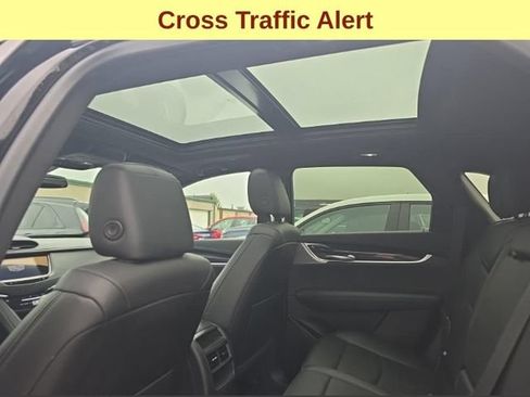Used 2023 Cadillac XT5 Premium Luxury AWD/4WD image 11