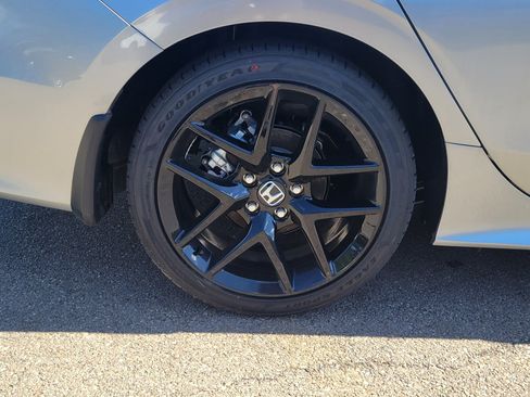 Certified 2026 Honda Civic Sport image 5