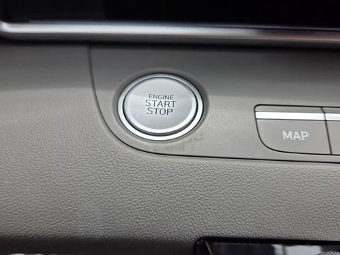 Used 2024 Hyundai Elantra SEL FWD image 25