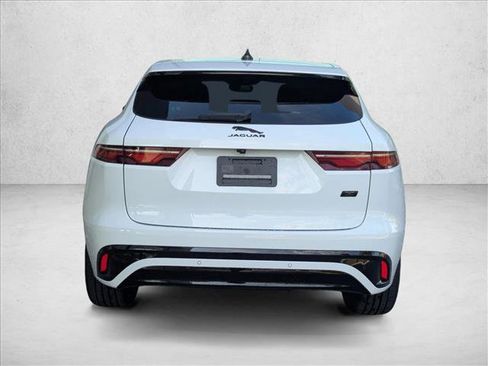 Certified 2026 Jaguar F-PACE R-Dynamic S AWD/4WD image 7