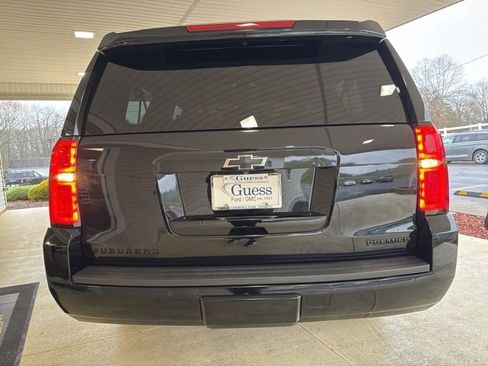 Used 2019 Chevrolet Suburban Premier image 8