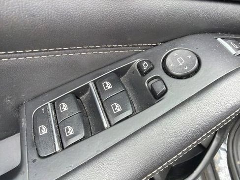 Used 2019 BMW X5 xDrive50i w/ M Sport Package AWD/4WD image 32