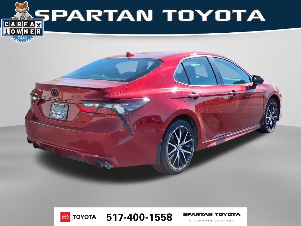 Used 2024 Toyota Camry SE FWD image 7