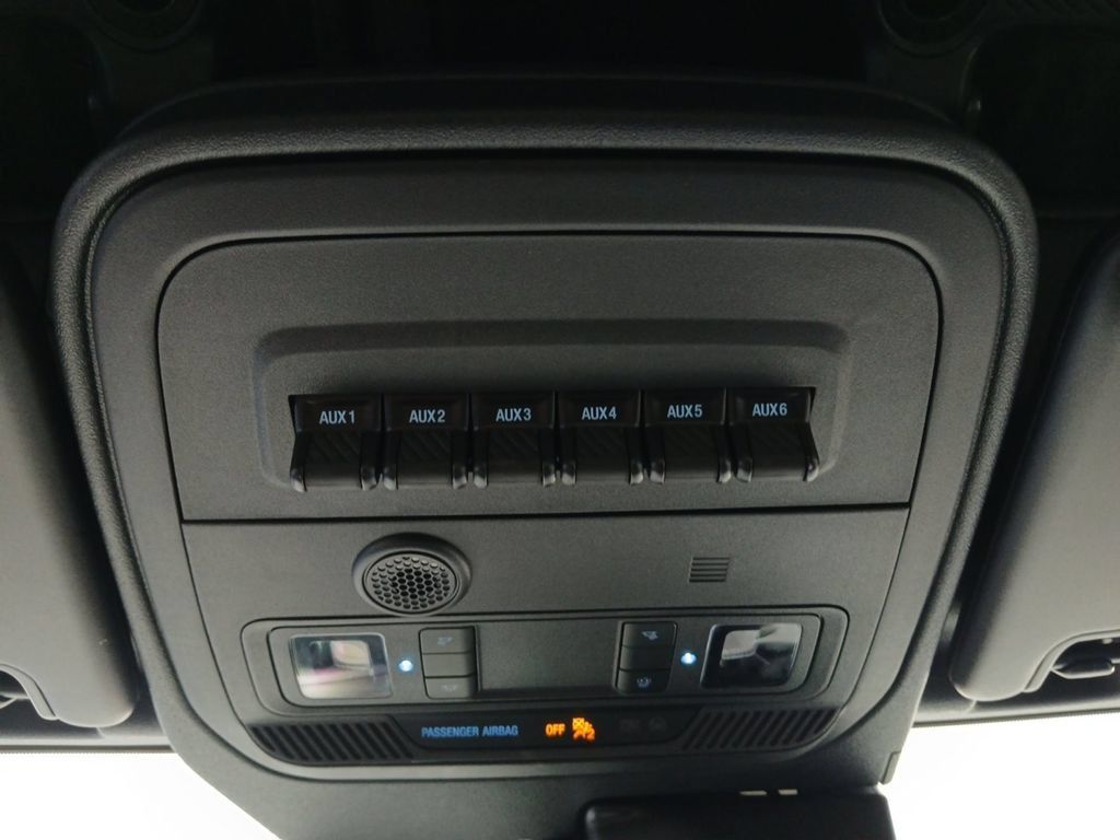 Used 2024 Ford Bronco Outer Banks AWD/4WD image 7