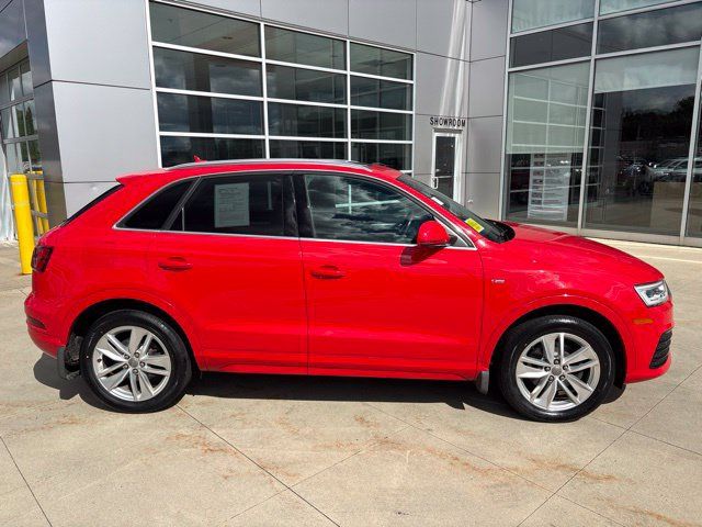 Used 2018 Audi Q3 2.0T Premium Plus w/ Premium Plus Package AWD/4WD image 8