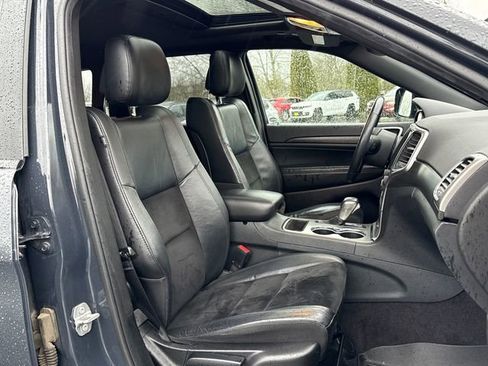 Used 2018 Jeep Grand Cherokee Altitude image 52