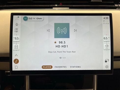 Used 2024 Land Rover Range Rover Long Wheelbase SE AWD/4WD image 56