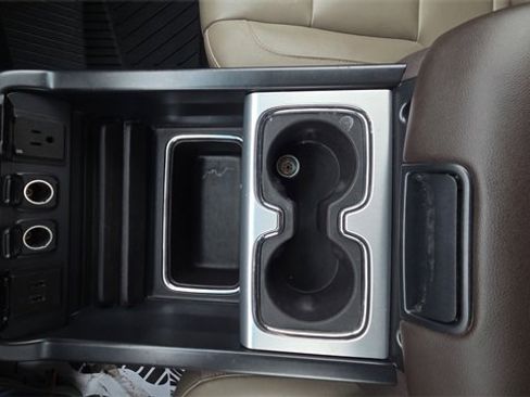 Used 2018 GMC Sierra 1500 SLT w/ SLT Premium Package image 36