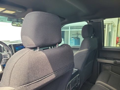 Used 2018 Ford F150 Raptor AWD/4WD image 11