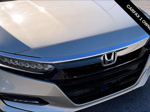 Used 2020 Honda Accord Touring image 32