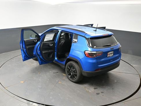 New 2026 Jeep Compass Latitude image 45