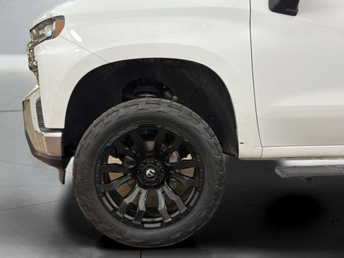 Used 2019 Chevrolet Silverado 1500 LT w/ All-Star Edition image 35